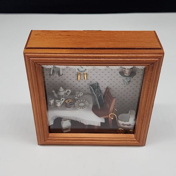 Reutter Original Germany Miniature Room Diorama With Tea Set & Baby Carriage - Picture 8 of 12
